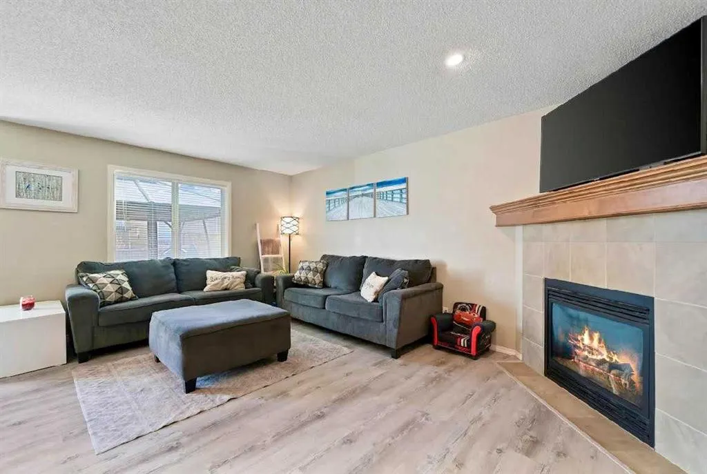 83 Cranwell Common SE