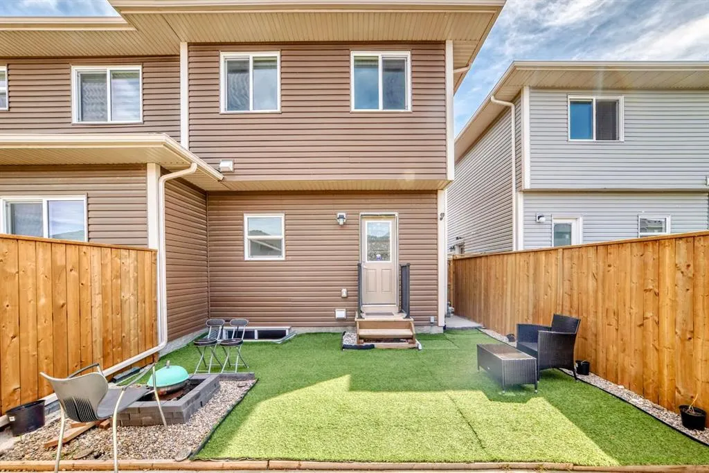 50 cornerbrook Manor NE