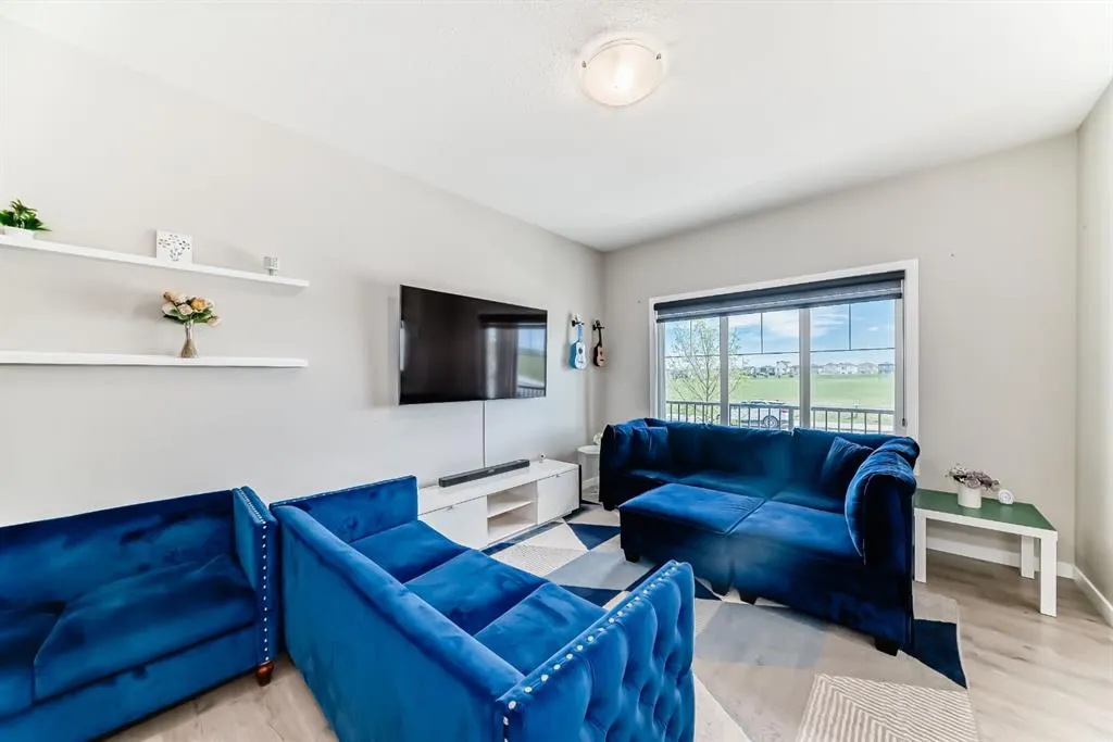 50 cornerbrook Manor NE