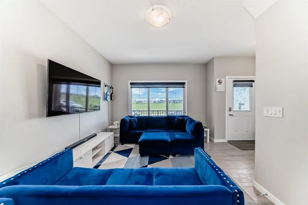 50 cornerbrook Manor NE