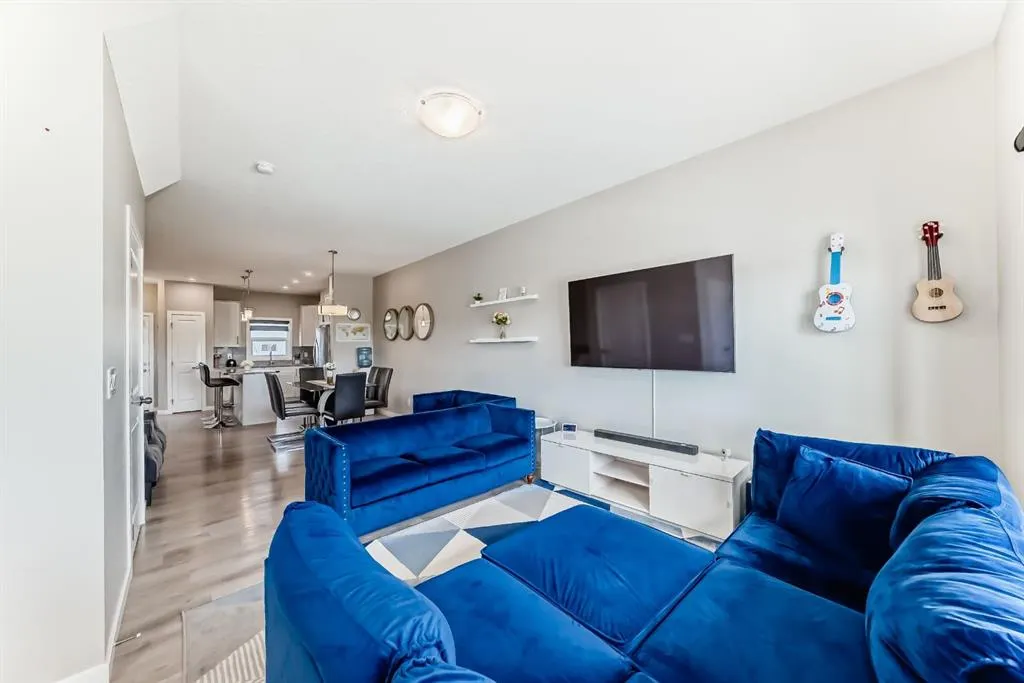 50 cornerbrook Manor NE