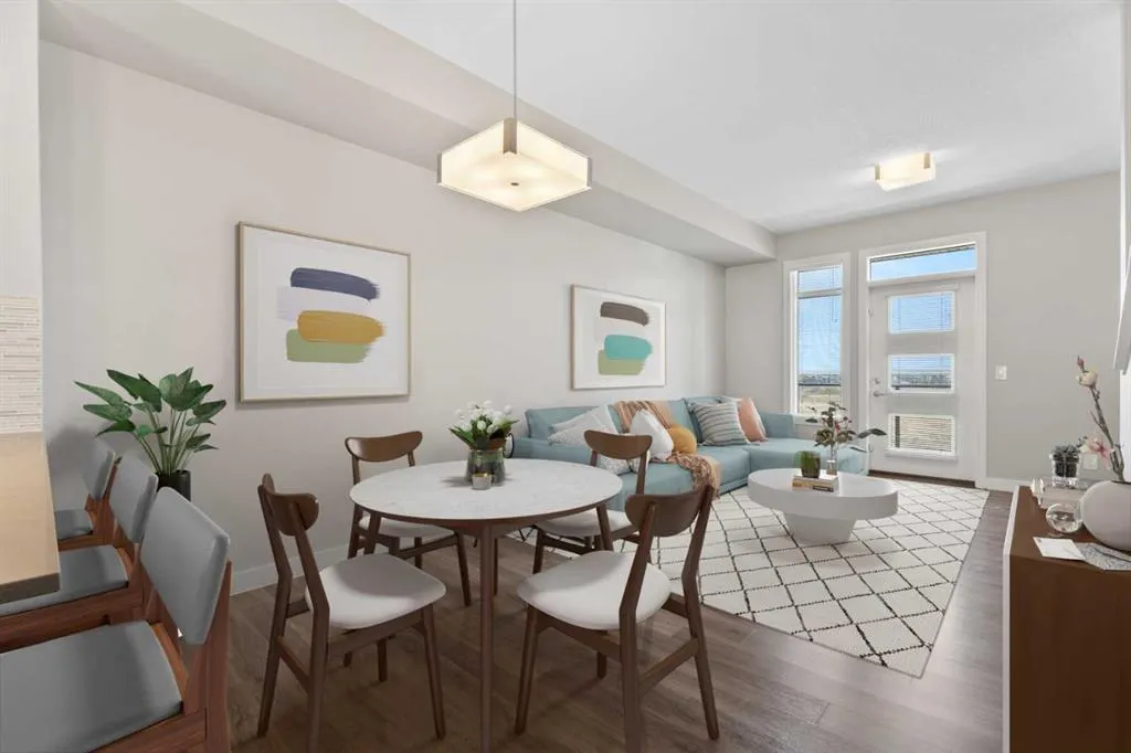 114 Seton Passage SE