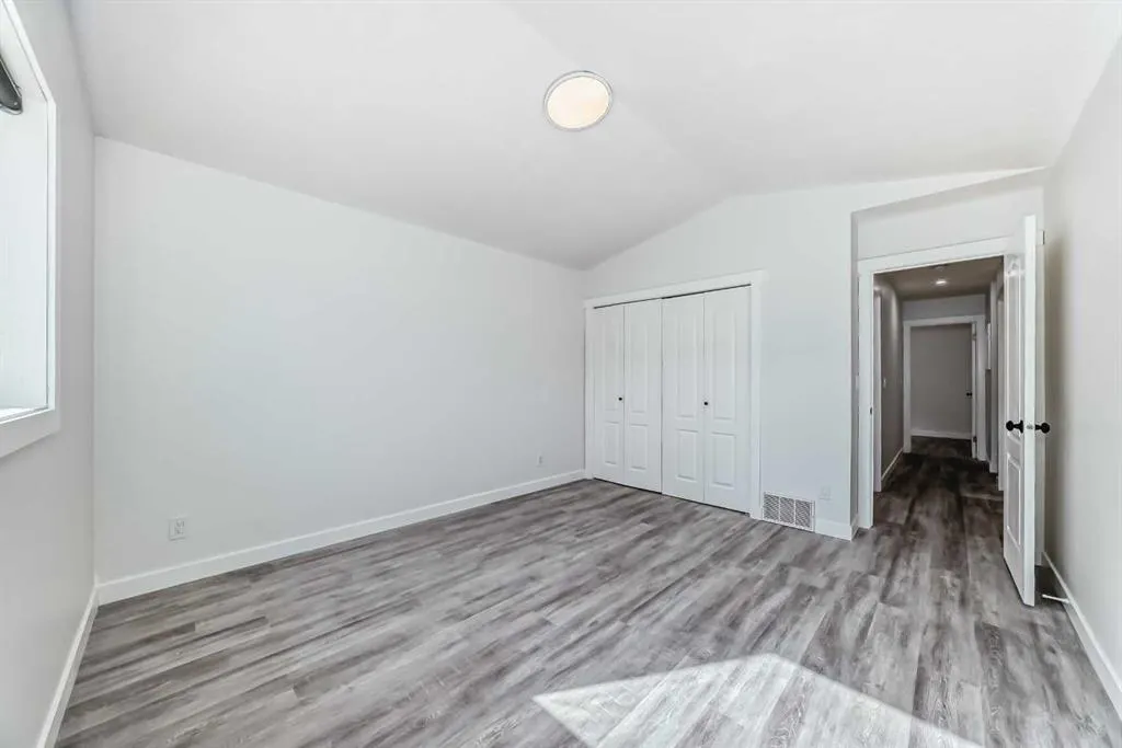 96 Douglas Ridge Close SE