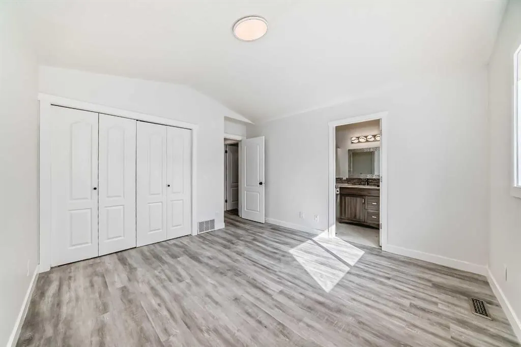 96 Douglas Ridge Close SE