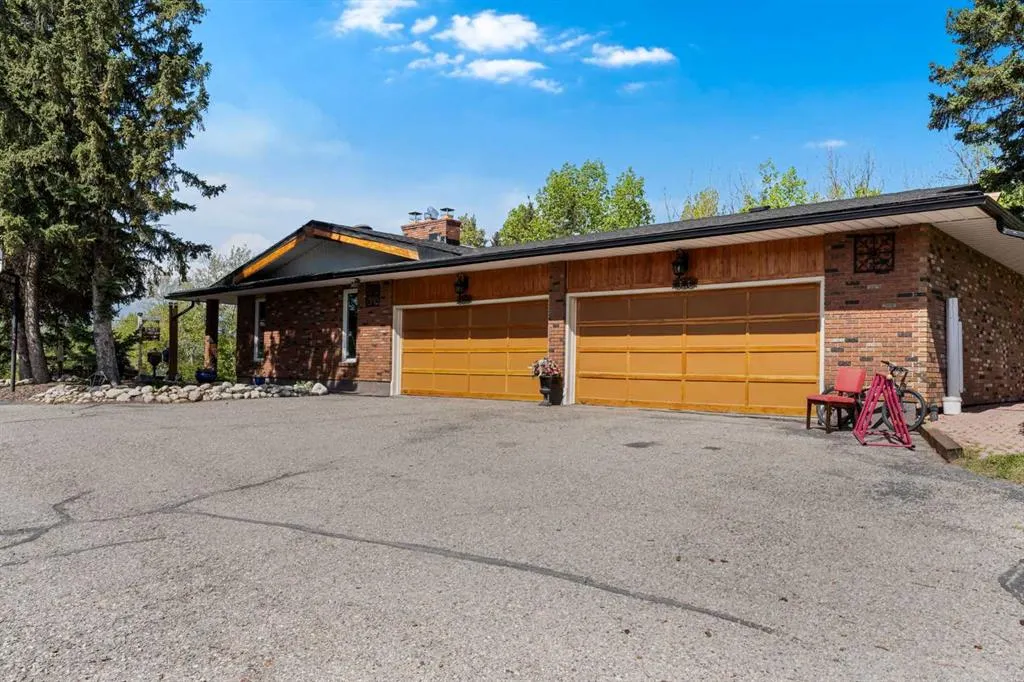 24157 Meadow Drive