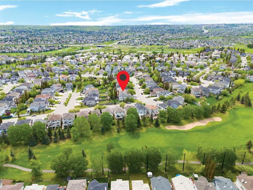 175 Panorama Hills Close NW