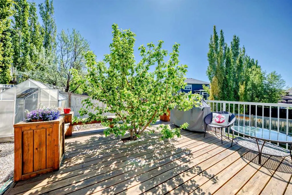 106 Panatella View NW