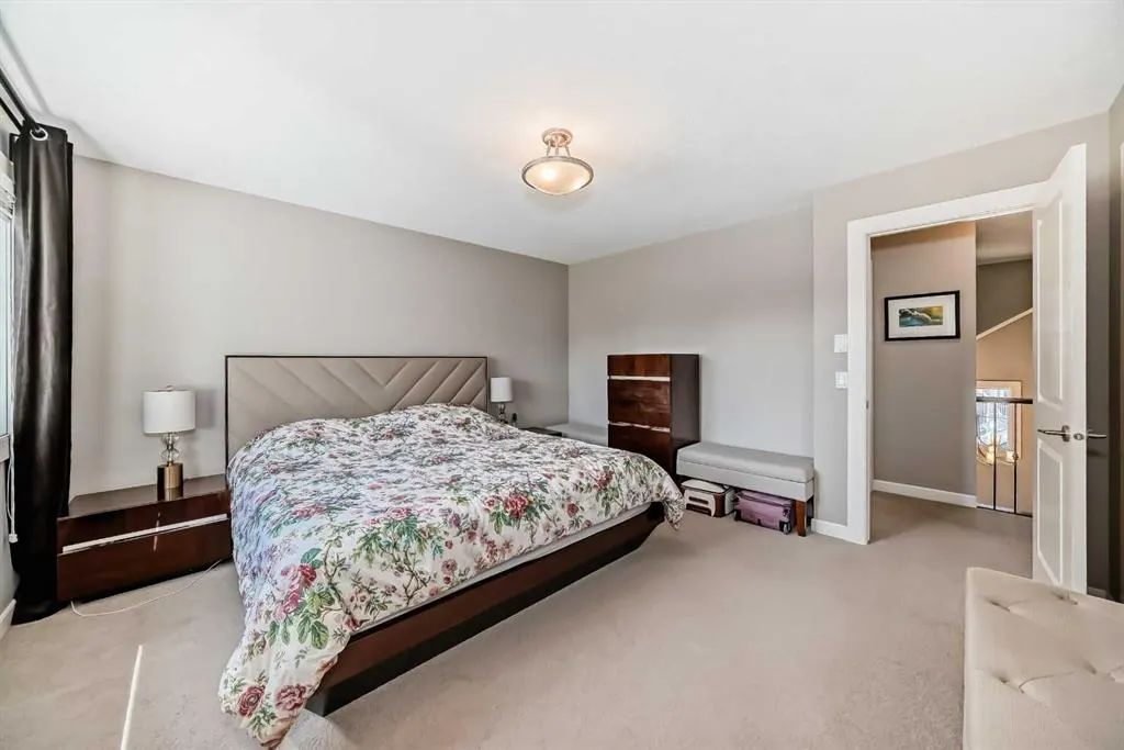 106 Panatella View NW