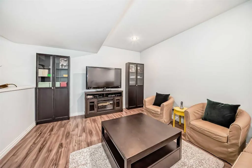 106 Panatella View NW
