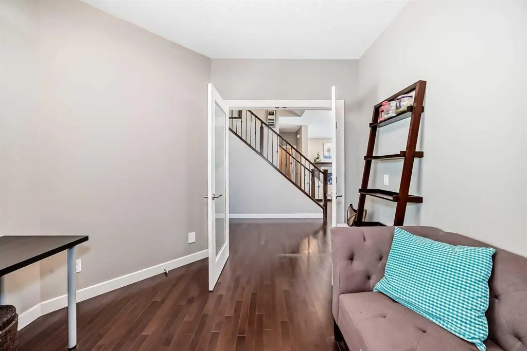 106 Panatella View NW
