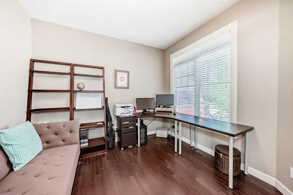 106 Panatella View NW