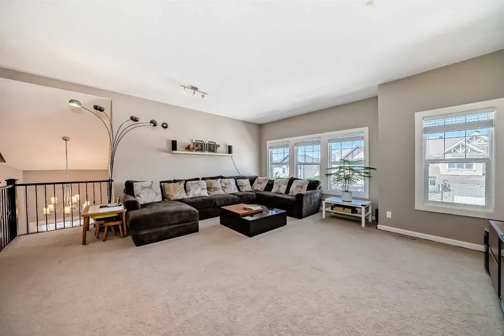 106 Panatella View NW