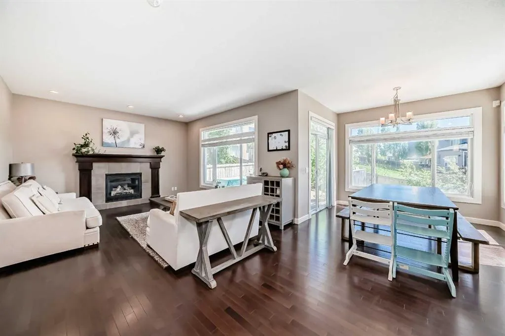 106 Panatella View NW