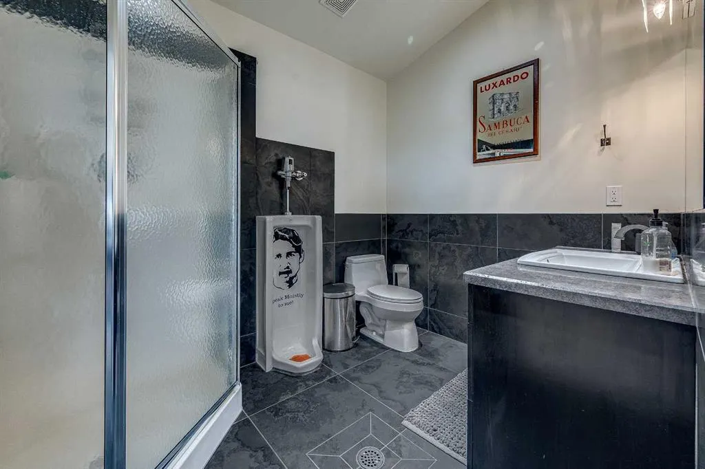 4300 Memorial Trail