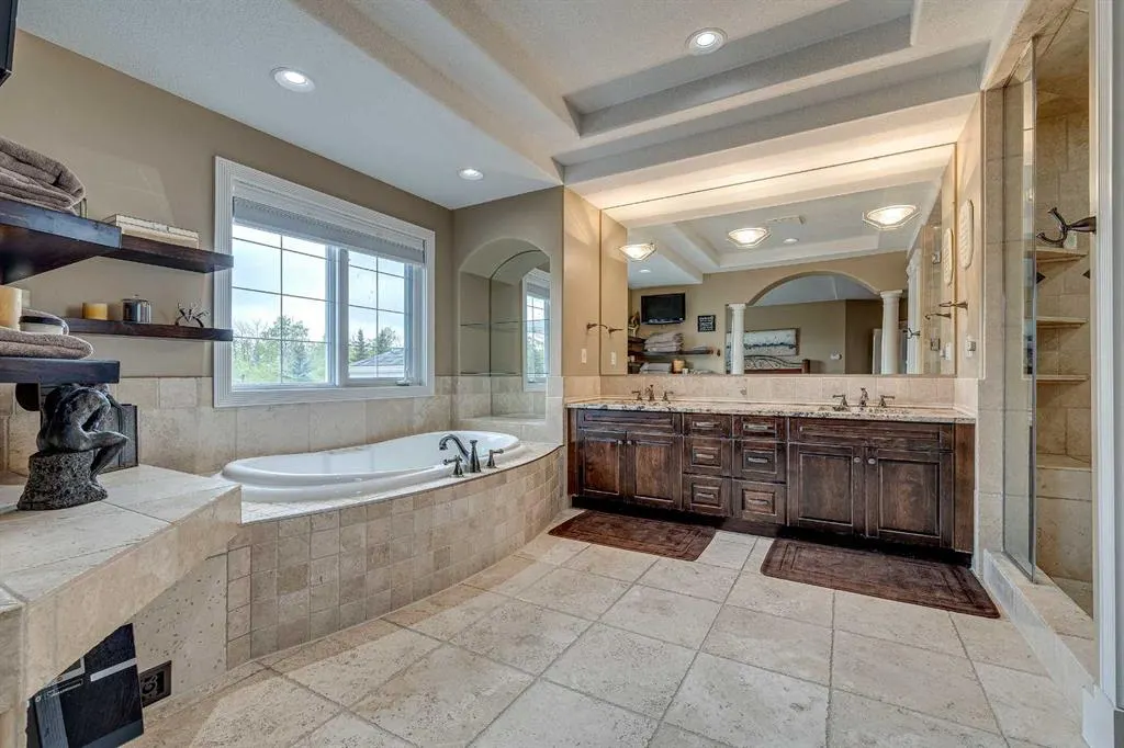 4300 Memorial Trail