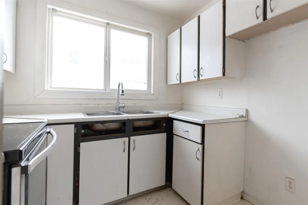 600 Signal Road, #816