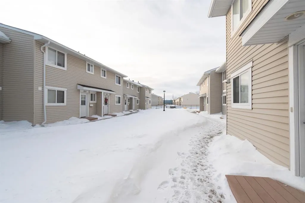 600 Signal Road, #816