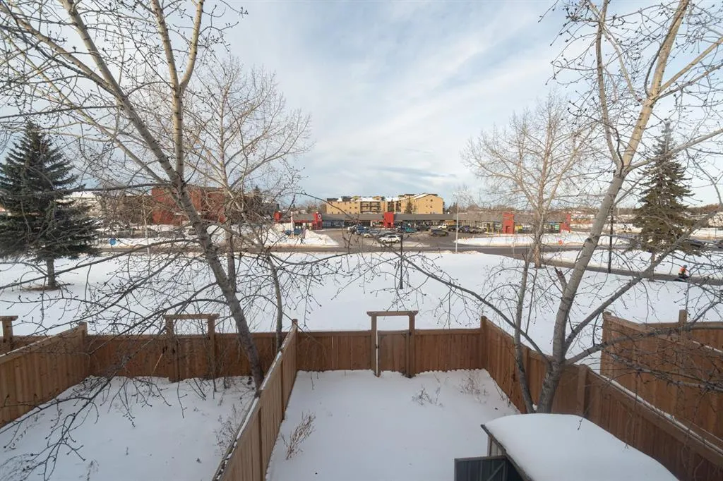 600 Signal Road, #816