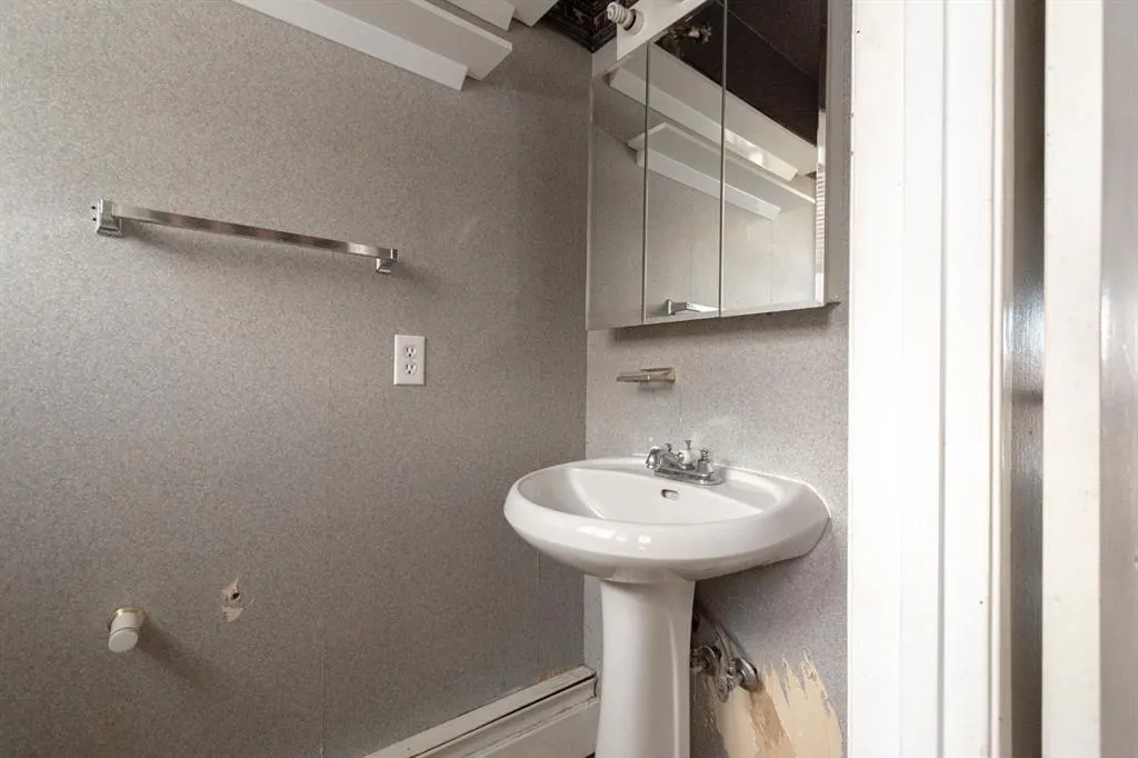 600 Signal Road, #816