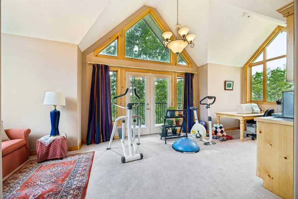 3 Woodlands Estates