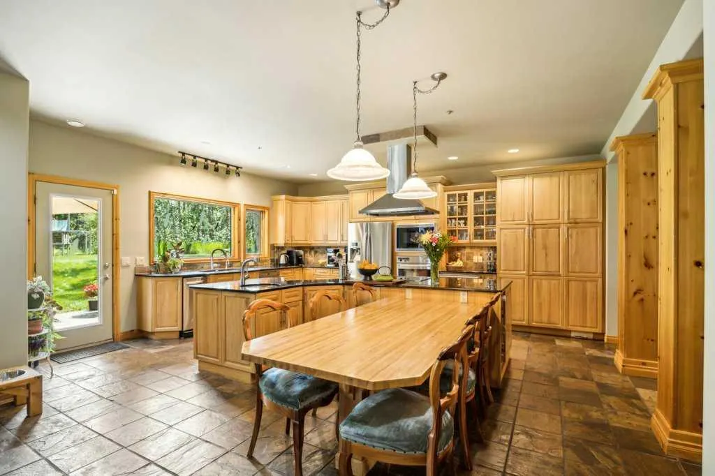 3 Woodlands Estates