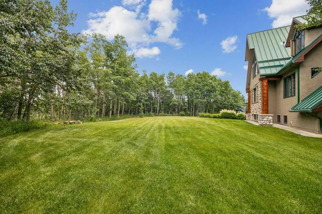 3 Woodlands Estates