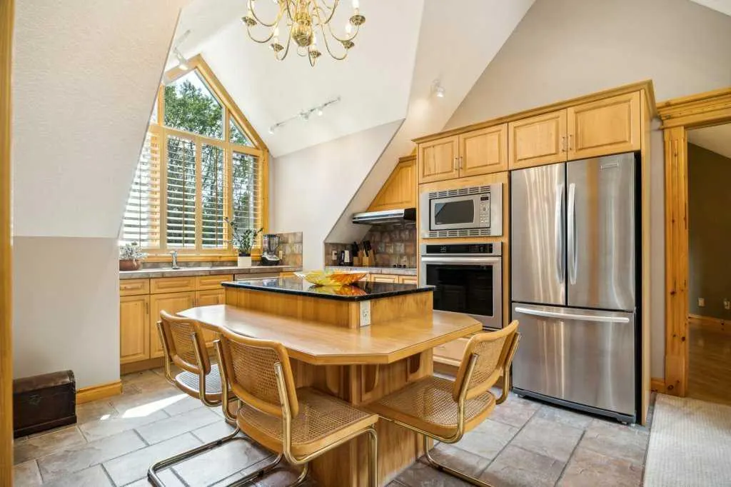 3 Woodlands Estates