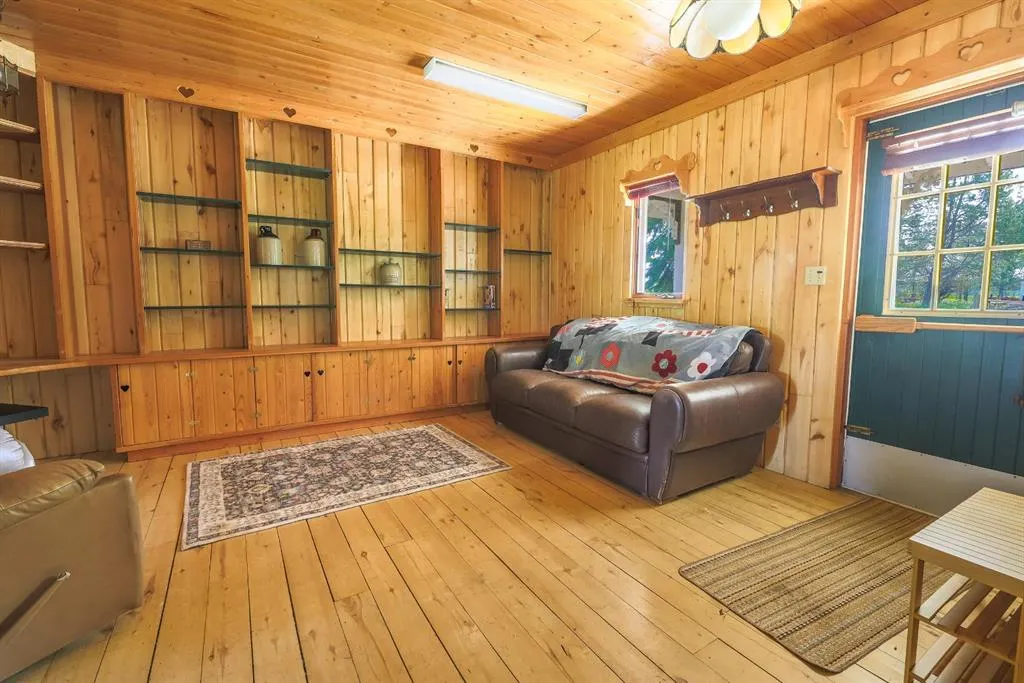 Township Road 38-1 Rocky Mtn. House, #71034 A&B