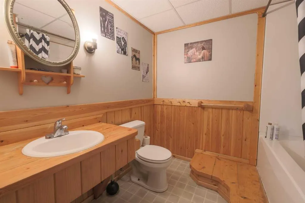 Township Road 38-1 Rocky Mtn. House, #71034 A&B