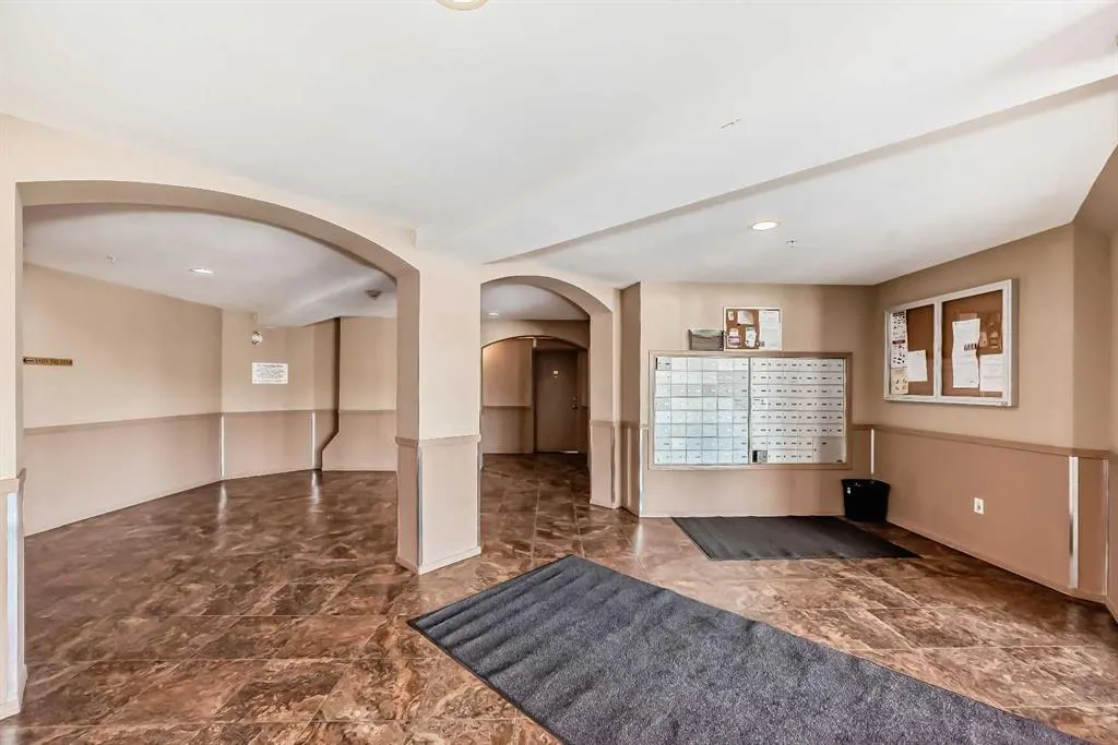 60 Panatella Street NW, #1125