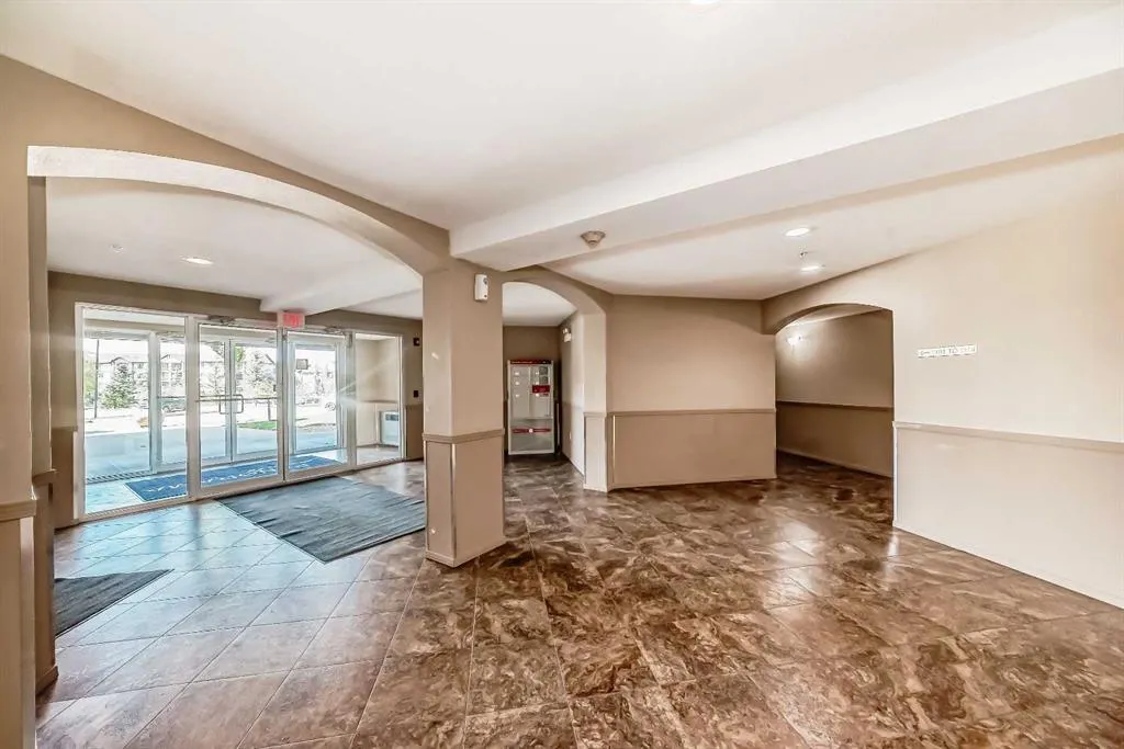 60 Panatella Street NW, #1125