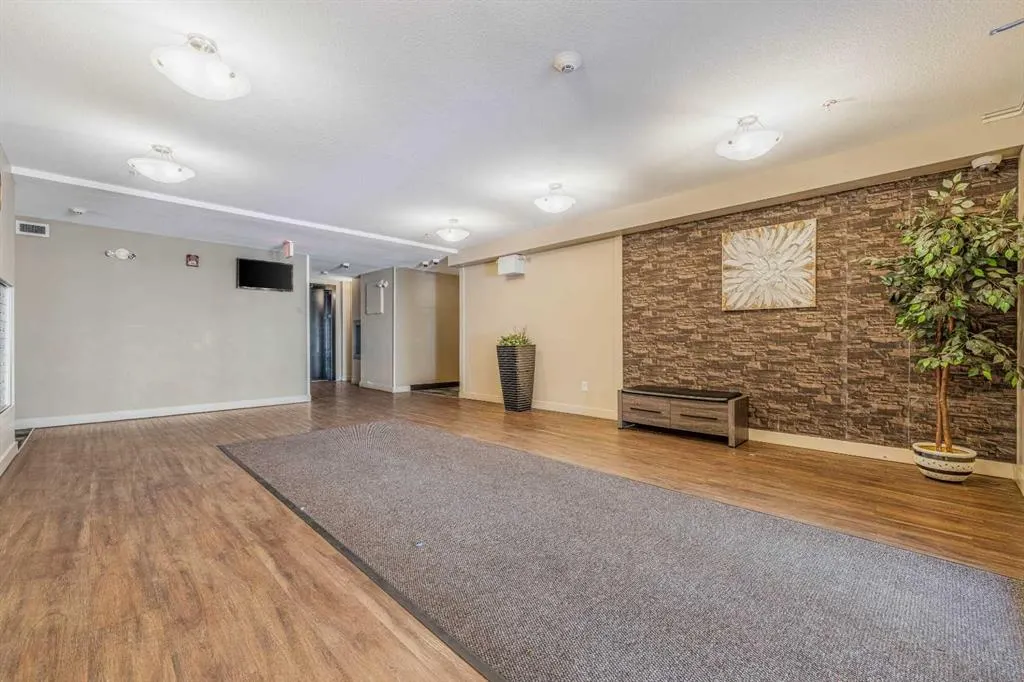 7130 80 Avenue NE, #210