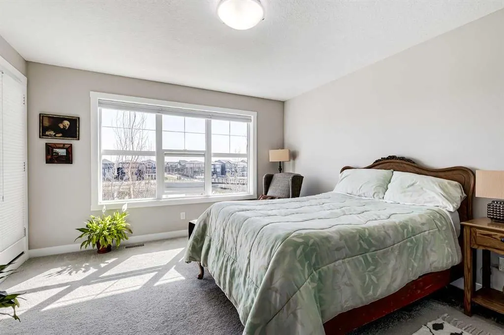 248 Midyard Lane SW