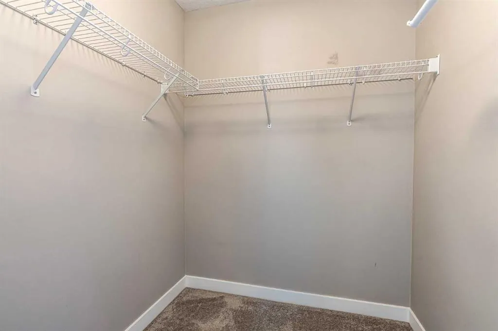 248 Midyard Lane SW