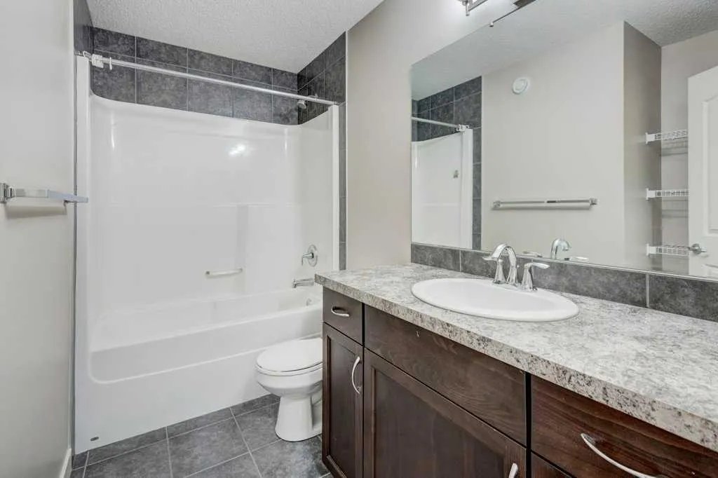57 Cranford Gardens SE
