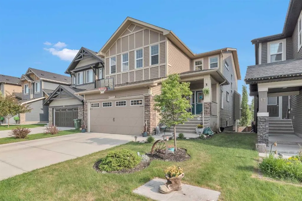 19 Mount Rae Heights