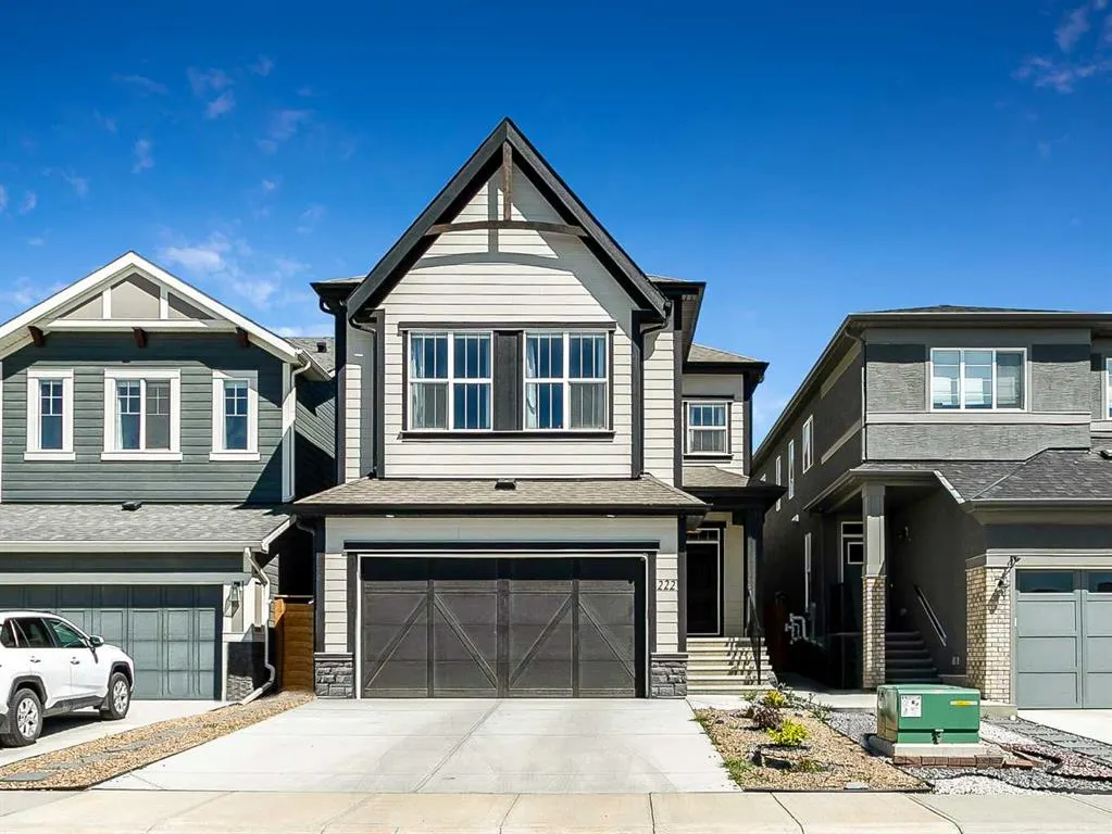 222 Arbour Lake View NW