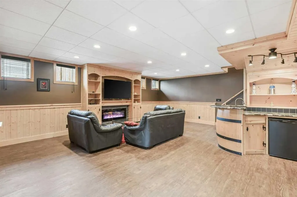 2 Wheatland Green