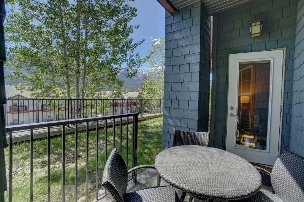 1818 Mountain Avenue, #106A