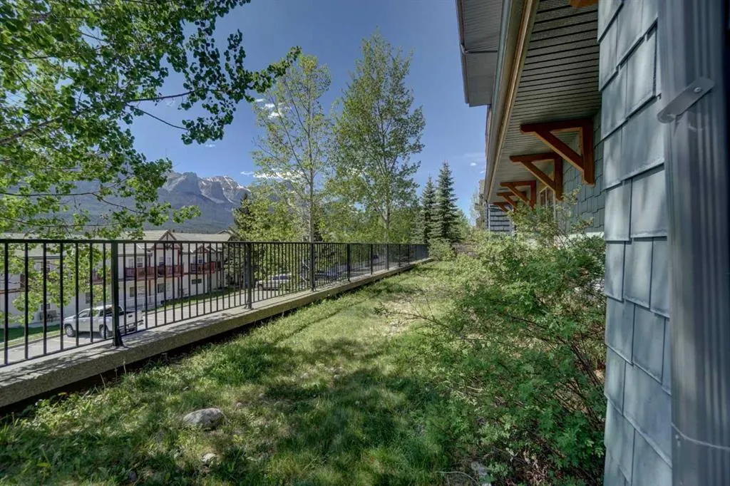 1818 Mountain Avenue, #106A