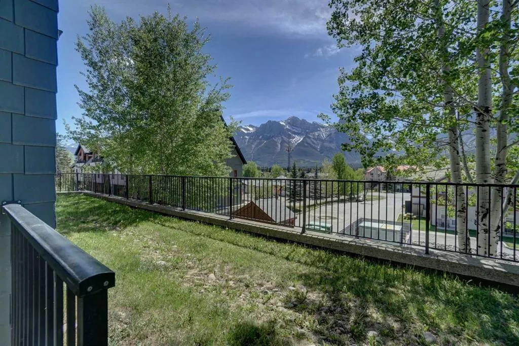 1818 Mountain Avenue, #106A