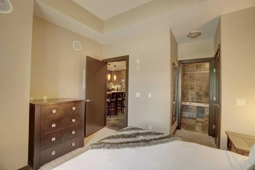 1818 Mountain Avenue, #106A