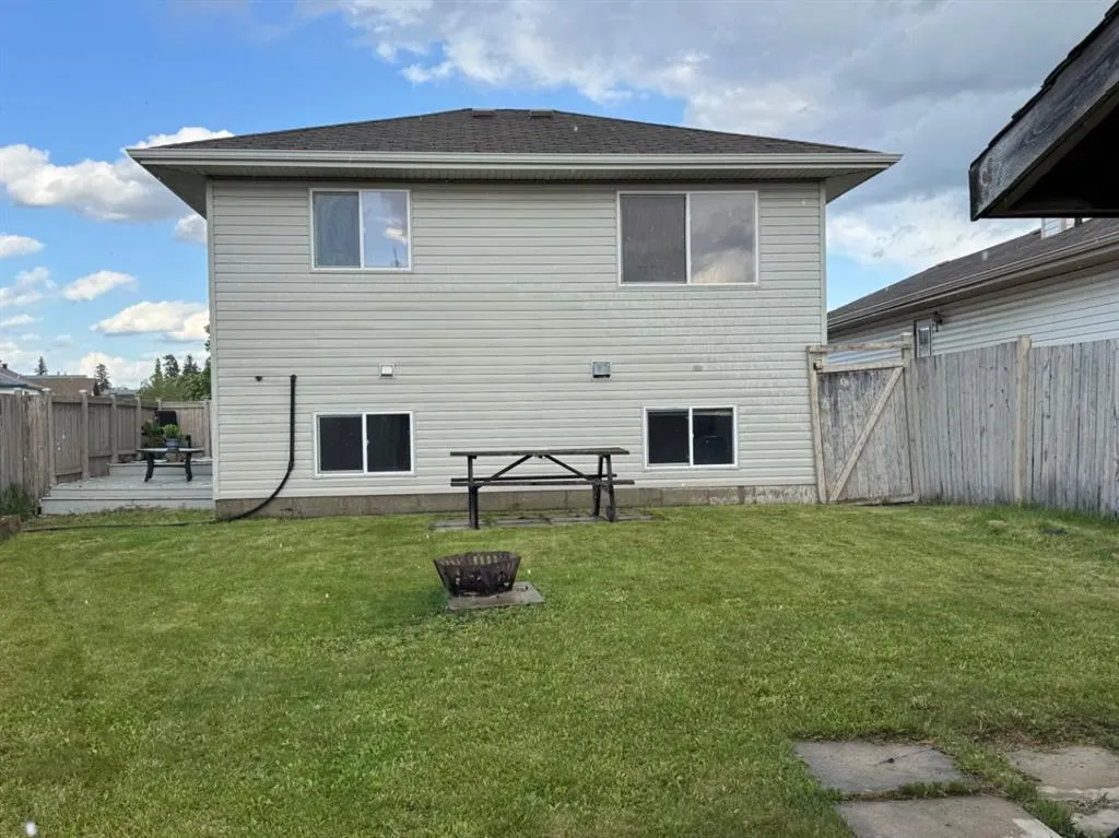 103 Wolf Way