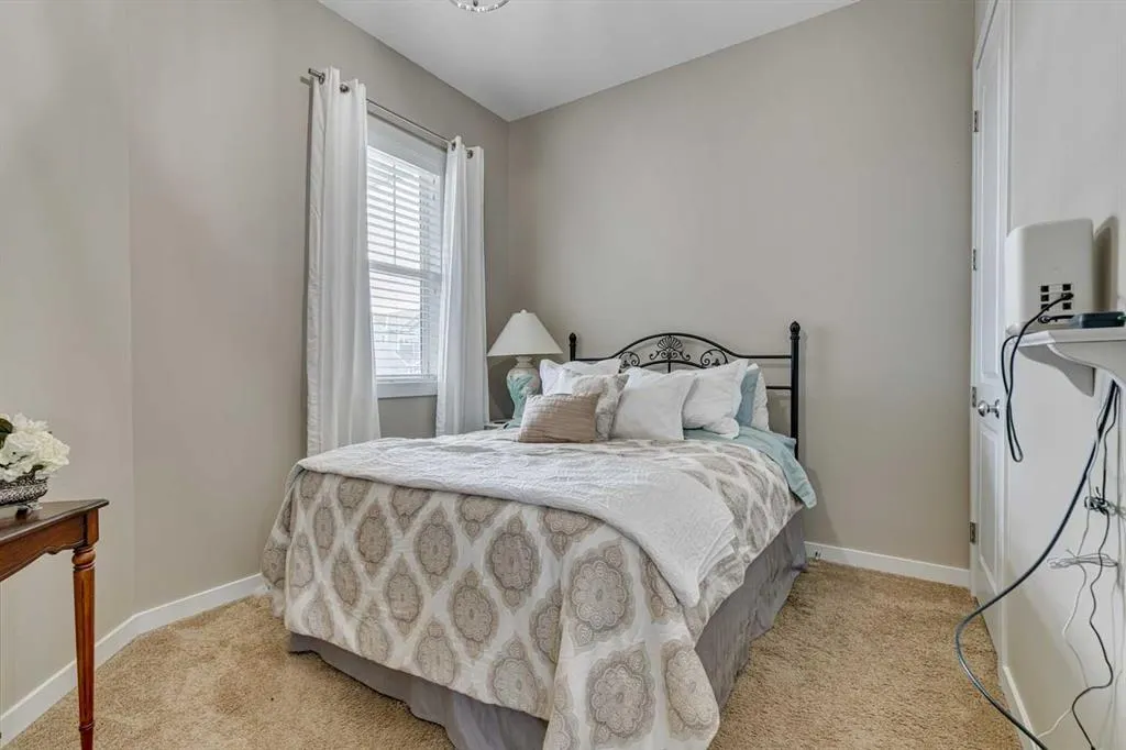 109 Amery Crescent