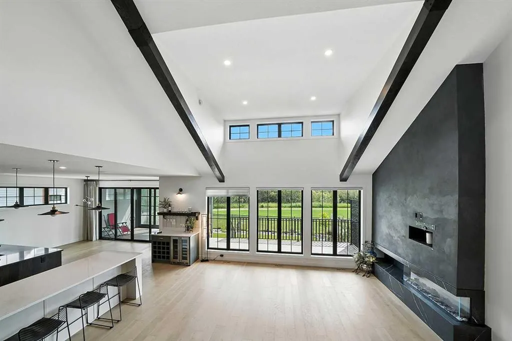 129 Emerald Drive