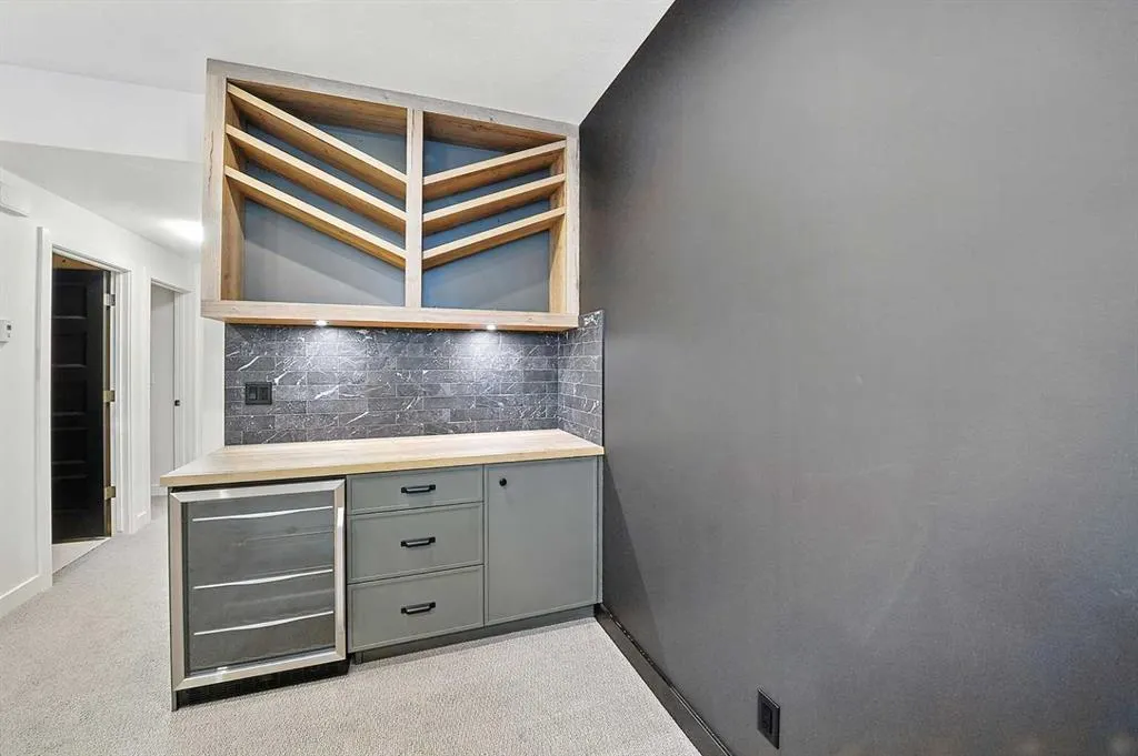 129 Emerald Drive