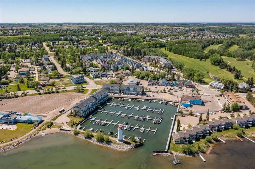 5210 Lakeshore Drive, #103