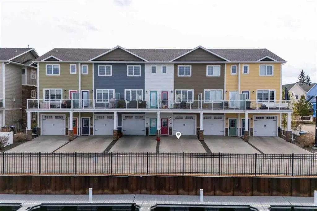 5210 Lakeshore Drive, #103