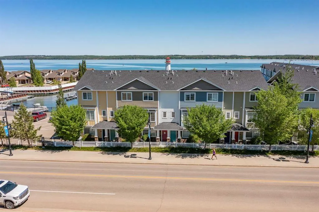5210 Lakeshore Drive, #103
