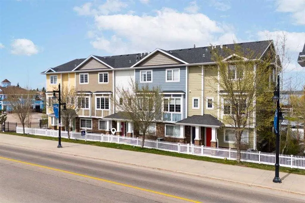 5210 Lakeshore Drive, #103